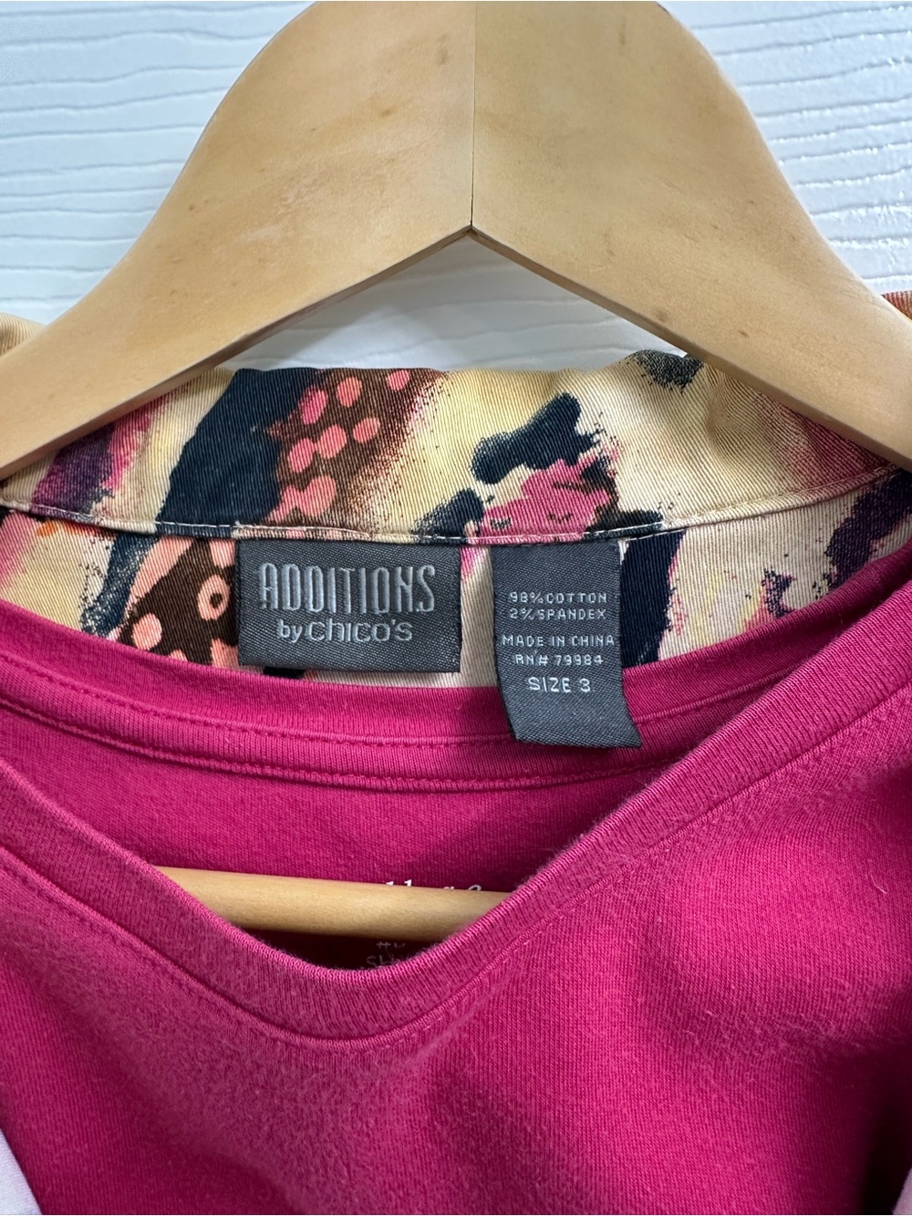 Chico’s Colorful Animal Print Button-Up Jacket & Raspberry Tee Combo - Picture 7 of 9